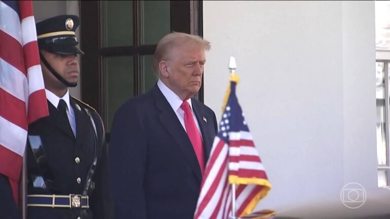 Diplomatas brasileiros viajam aos EUA para tentar negociar alternativas ao 'tarifaço' de Trump