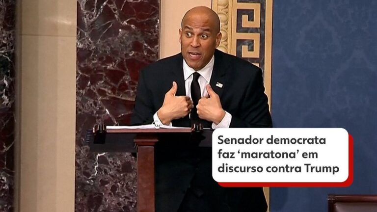 Senador democrata discursa há mais de 20 horas contra Trump