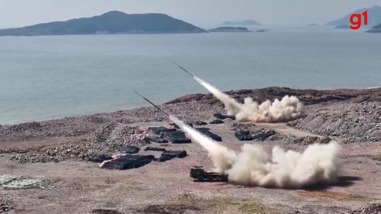 China exibe exercícios militares em Taiwan, com mísseis