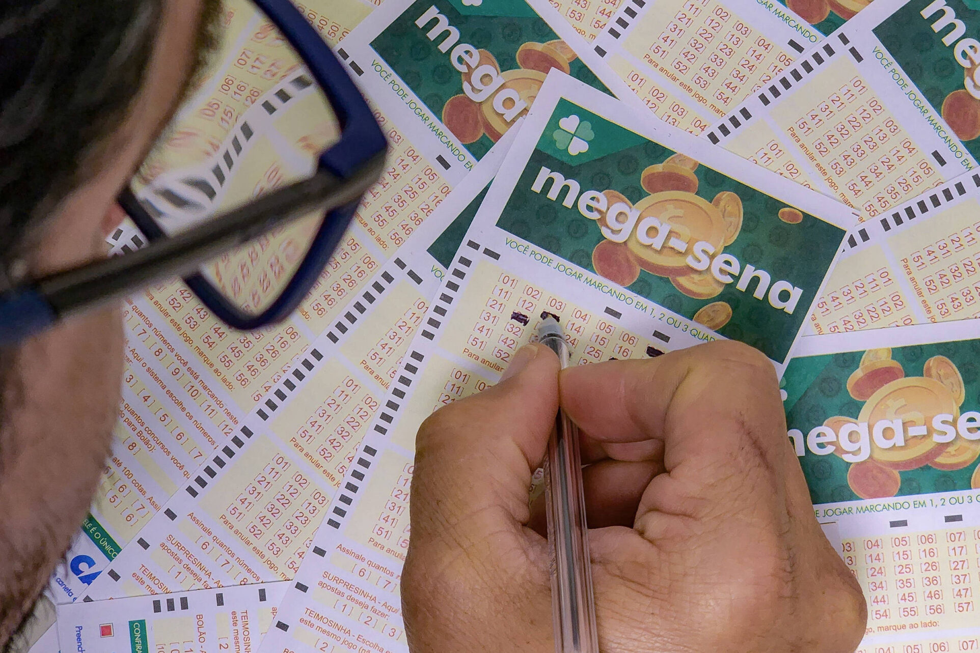 Concurso 2846 da Mega-Sena acumula e pode pagar R$ 45 milhões na terça (1º)