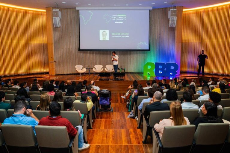 Painel: Chile terá escola de renovação política inspirada no RenovaBR