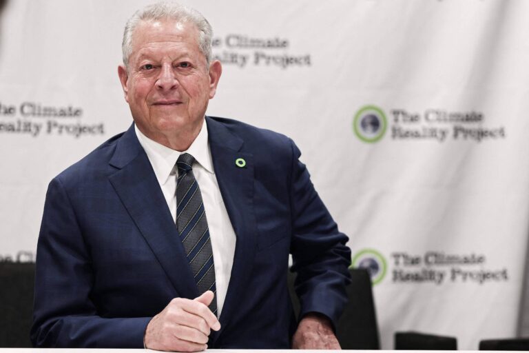 Trump não pode impedir 'revolução da sustentabilidade' climática, diz Al Gore