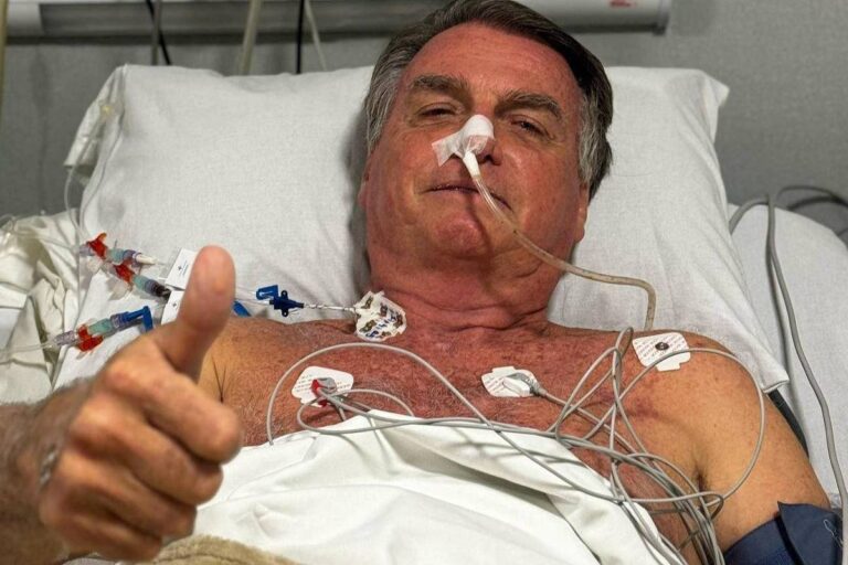 Por que Bolsonaro fez várias cirurgias após facada: 'Quanto mais mexe, maior o risco'