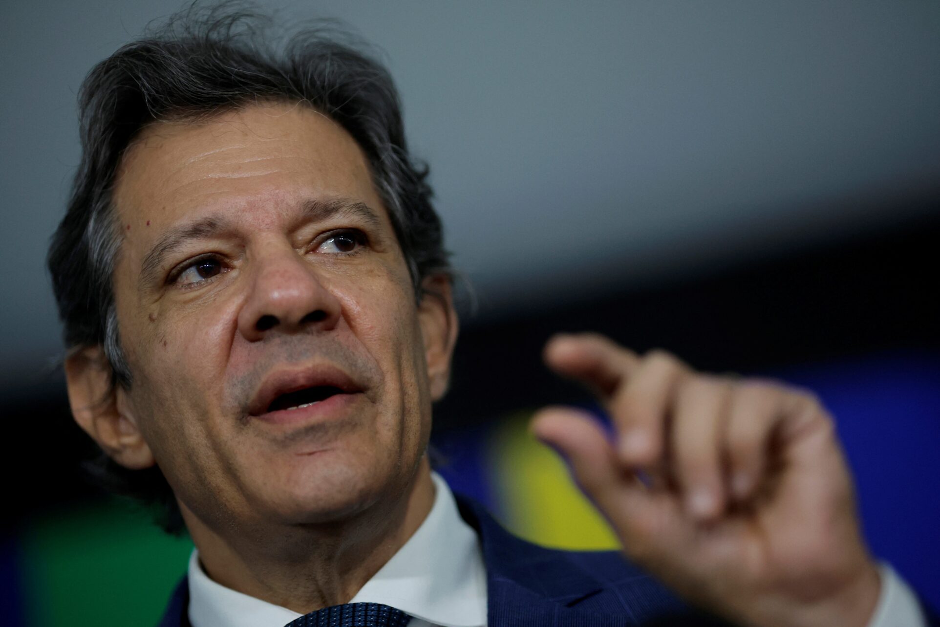 'Todo mundo apreensivo', diz Haddad sobre anúncio de novas taxas por Trump nesta quarta