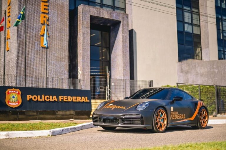 Porsche de R$ 1,5 milhão vira viatura da PF em Santa Catarina | CNN Brasil