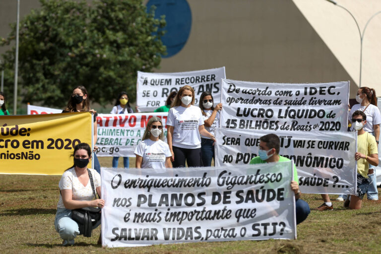 STF decide sobre lei que obriga plano de saúde cobrir procedimentos fora da lista da ANS