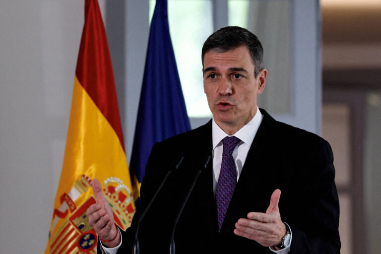 Irmão de premiê da Espanha será julgado por suposto tráfico de influência