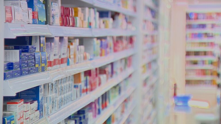 Preço máximo de medicamentos sobe nesta segunda; veja o que muda