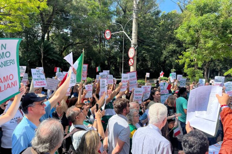 Lei que restringe cidadania cria categoria inferior de italianos, diz deputado