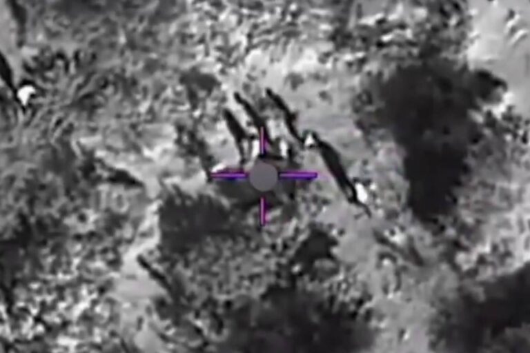 Casa Branca divulga vídeo de suposto bombardeio contra terroristas na Somália
